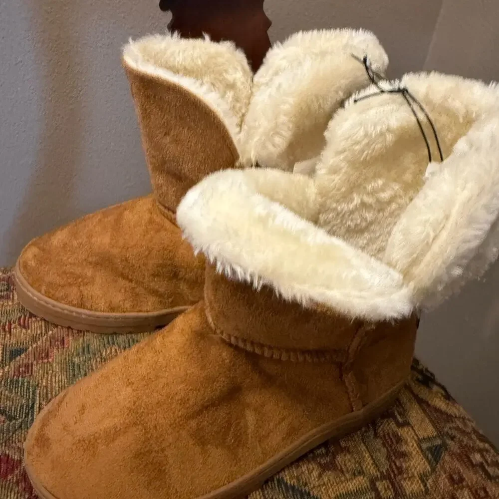 Bebe girls Cozy Brown with embroidered bling Shearling Boots NWT